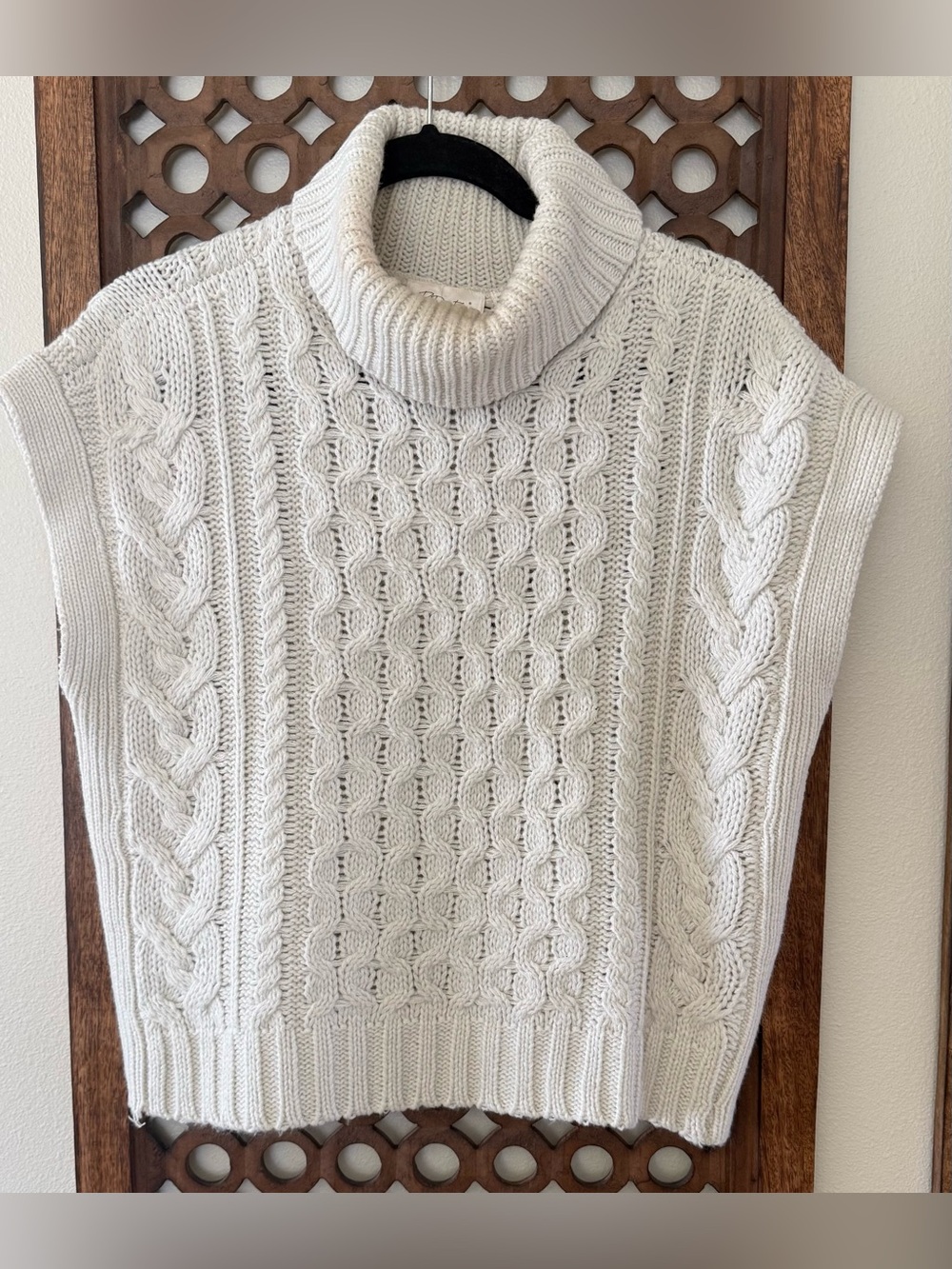 RD Style Cream Cable Knit Turtleneck Sweater Vest Sleeveless Chunky Knit M